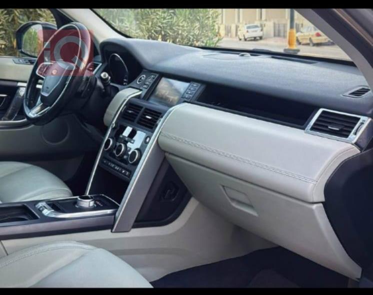 لاند روفر ديسكوفري